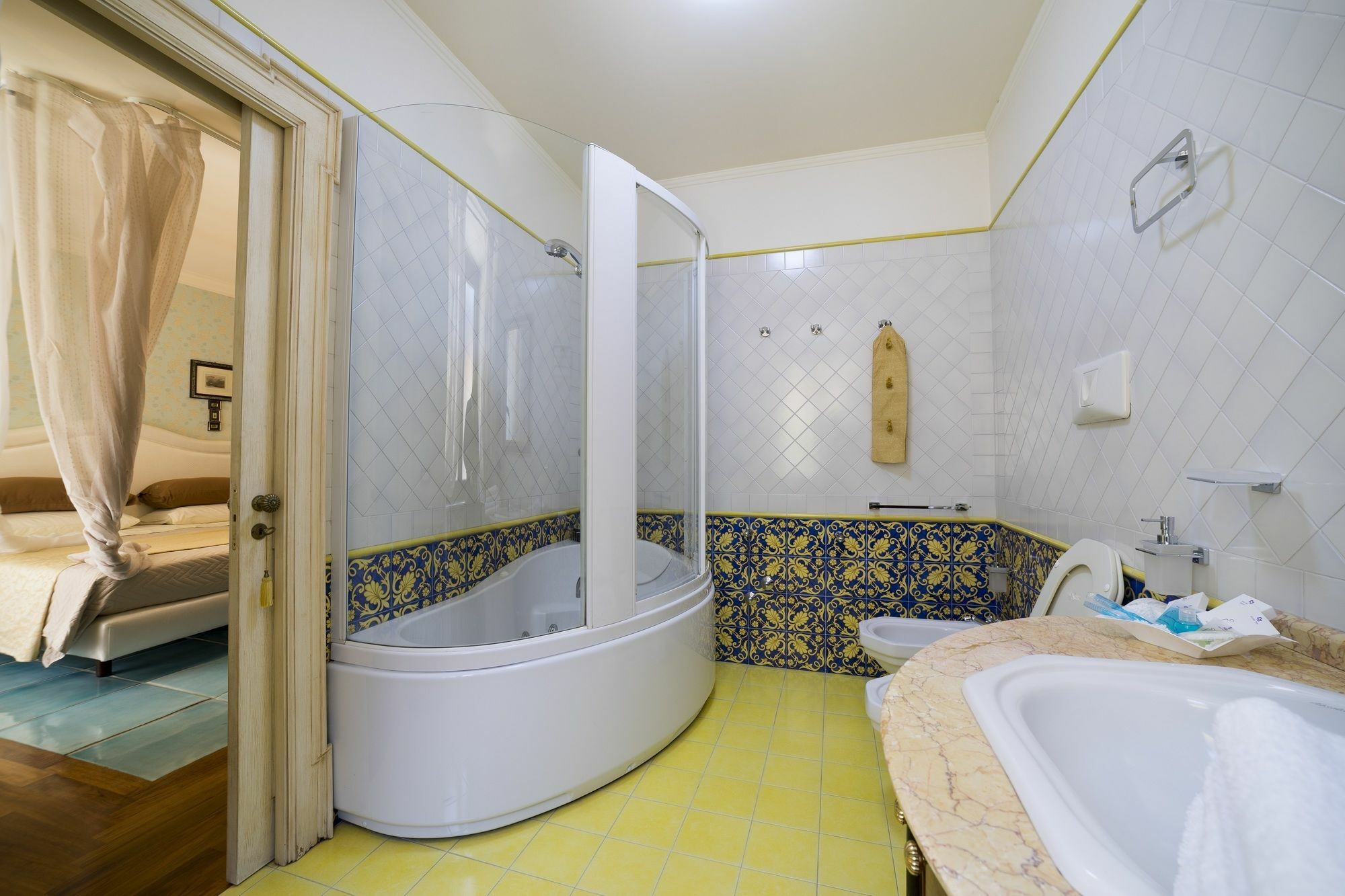 نابولي B&B 'O Sole Mio! المظهر الخارجي الصورة